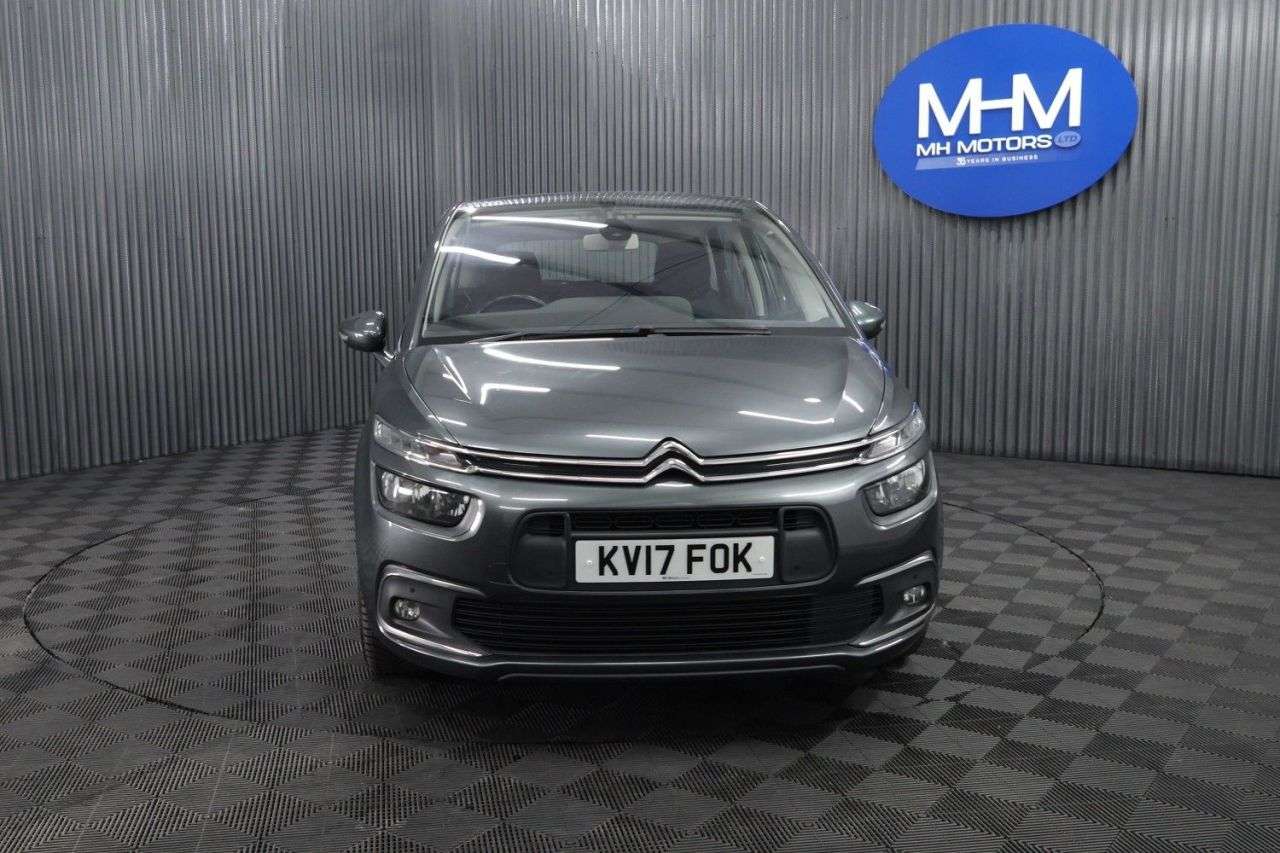 A 2017 CITROEN C4 PICASSO 1.6 BlueHDi Feel MPV 5dr Diesel Manual Euro 6 (s/s) (120 ps) LONG MOT / ONL A 2017 CITROEN C4 PICASSO 1.6 BlueHDi Feel MPV 5dr Diesel Manual Euro 6 (s/s) (120 ps) LONG MOT / ONL