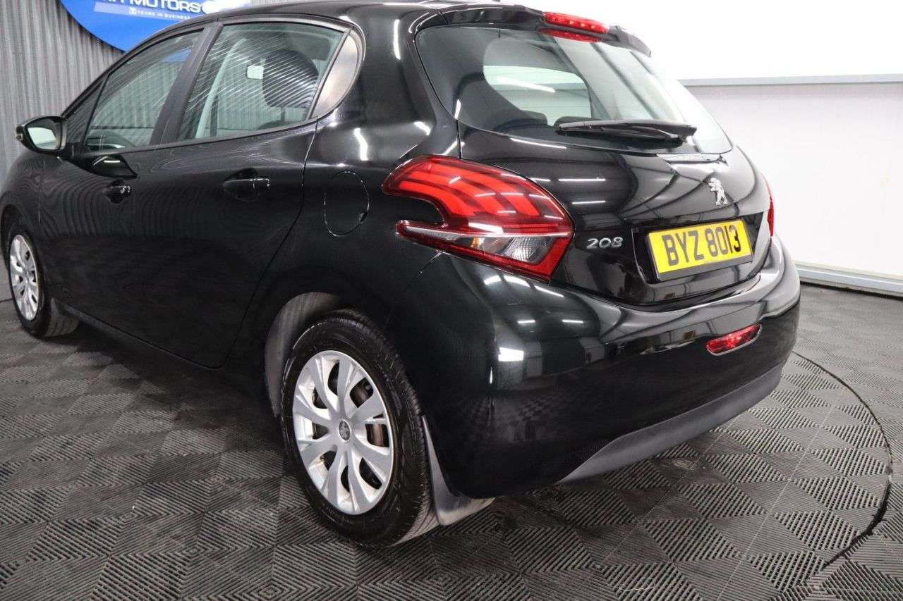 2017 PEUGEOT 208 2017 PEUGEOT 208