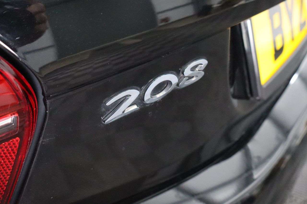 2017 PEUGEOT 208 2017 PEUGEOT 208