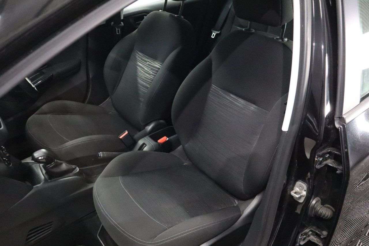 2017 PEUGEOT 208 2017 PEUGEOT 208