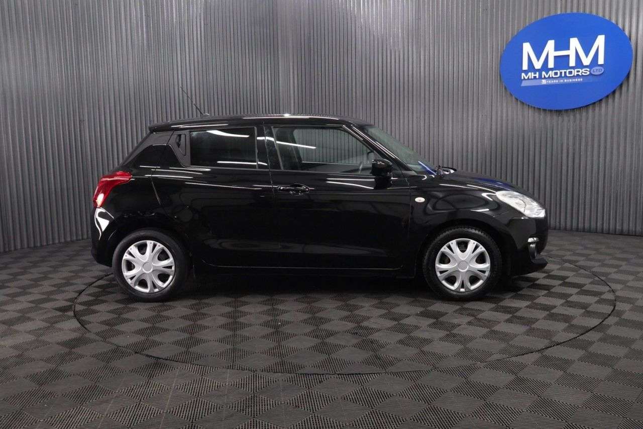 2018 SUZUKI SWIFT 2018 SUZUKI SWIFT