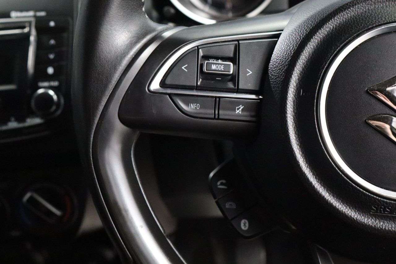 2018 SUZUKI SWIFT 2018 SUZUKI SWIFT