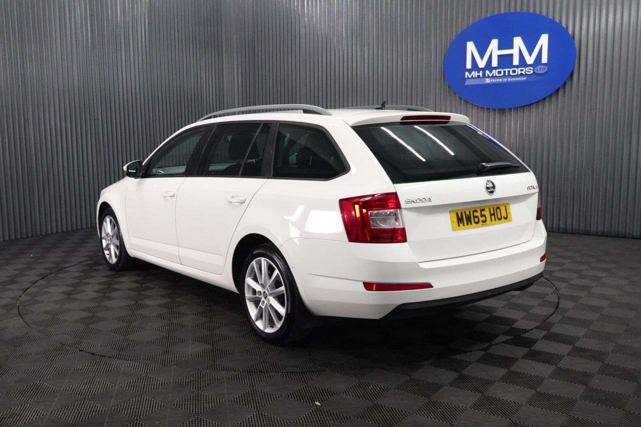 2015 SKODA OCTAVIA 2015 SKODA OCTAVIA