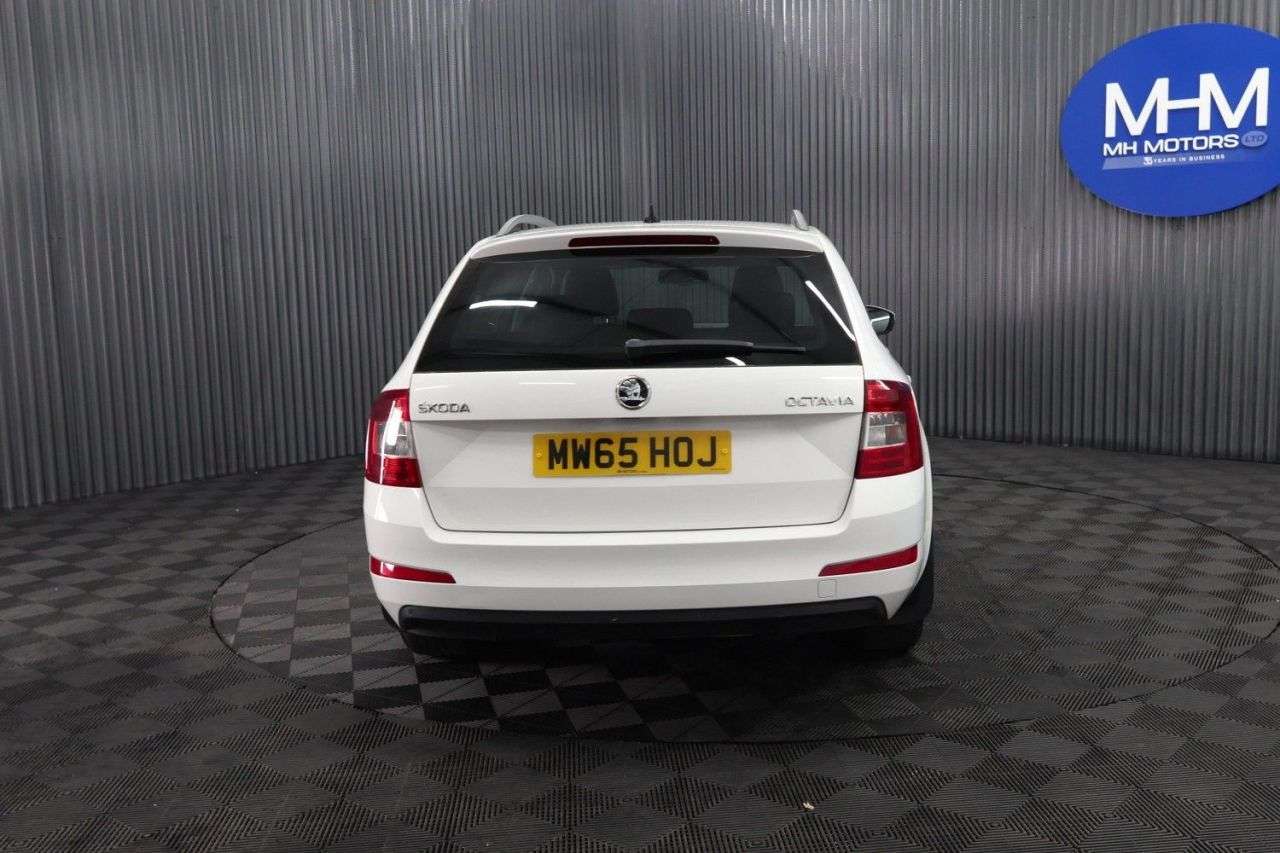 2015 SKODA OCTAVIA 2015 SKODA OCTAVIA