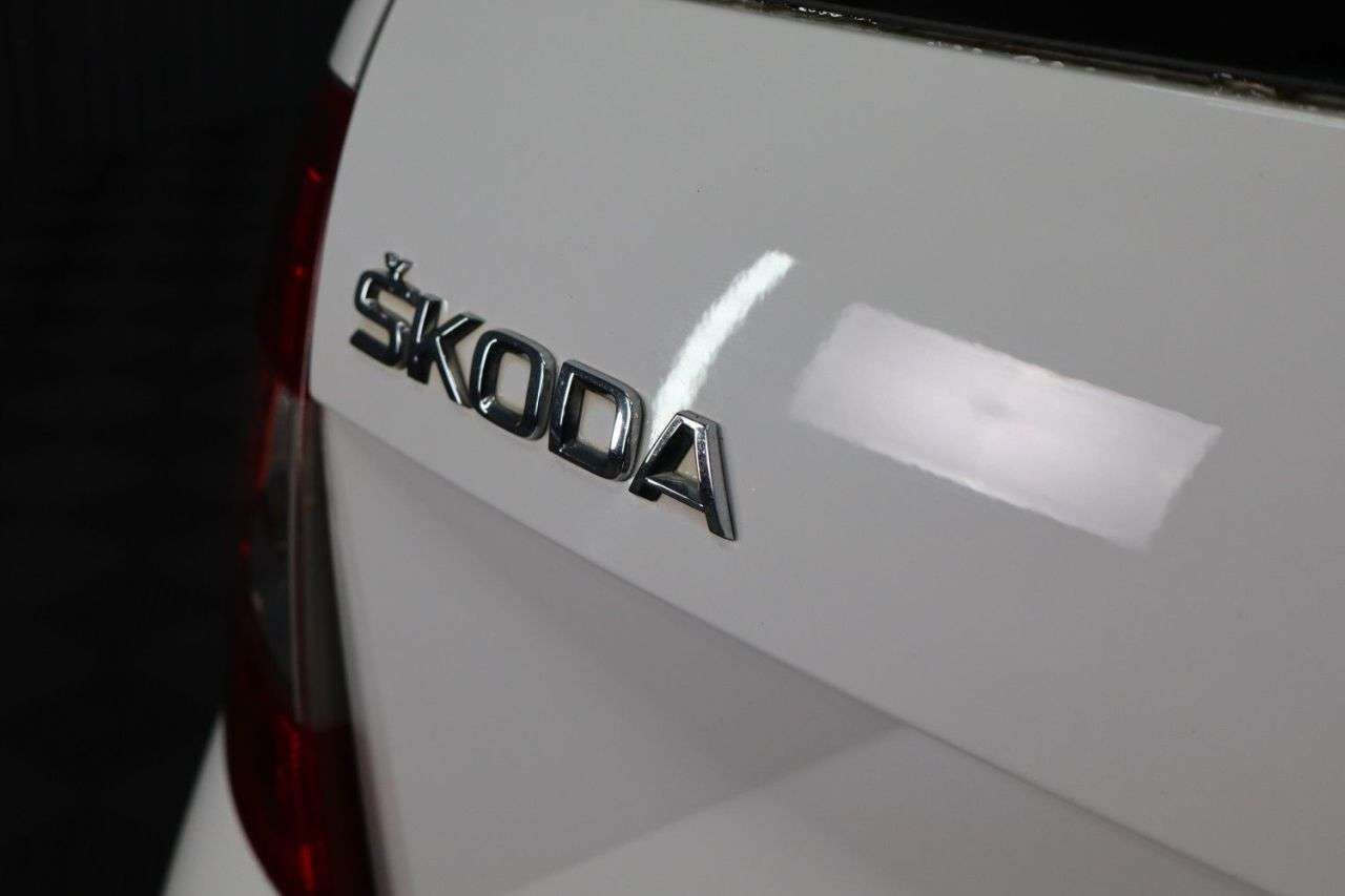 2015 SKODA OCTAVIA 2015 SKODA OCTAVIA