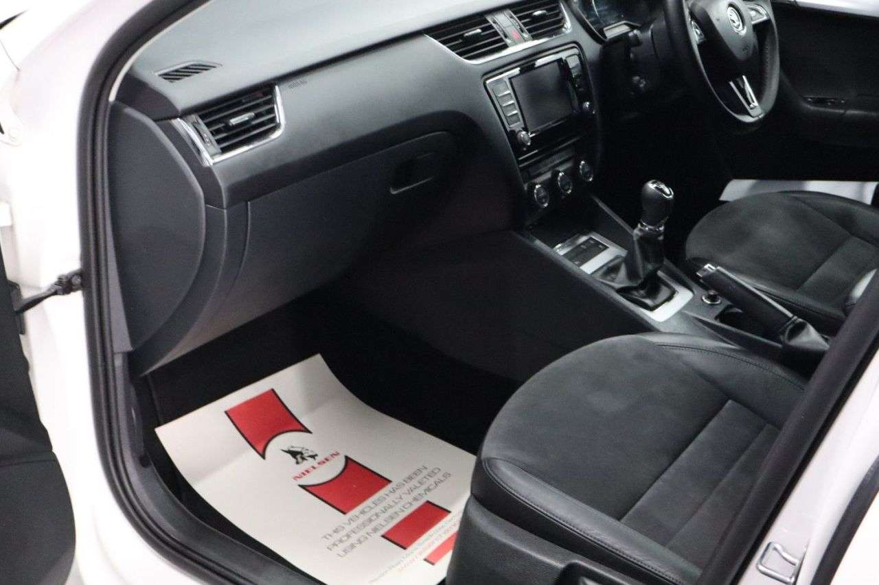 2015 SKODA OCTAVIA 2015 SKODA OCTAVIA