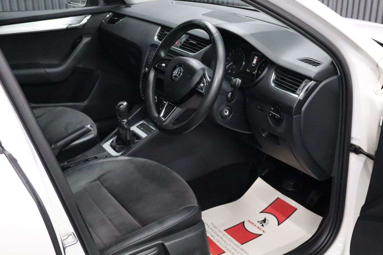 2015 SKODA OCTAVIA 2015 SKODA OCTAVIA
