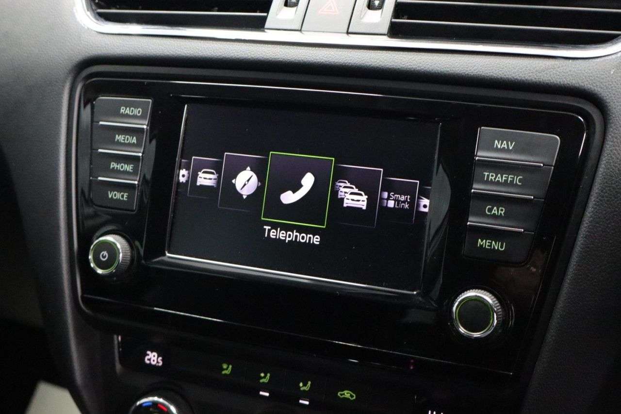 2015 SKODA OCTAVIA 2015 SKODA OCTAVIA