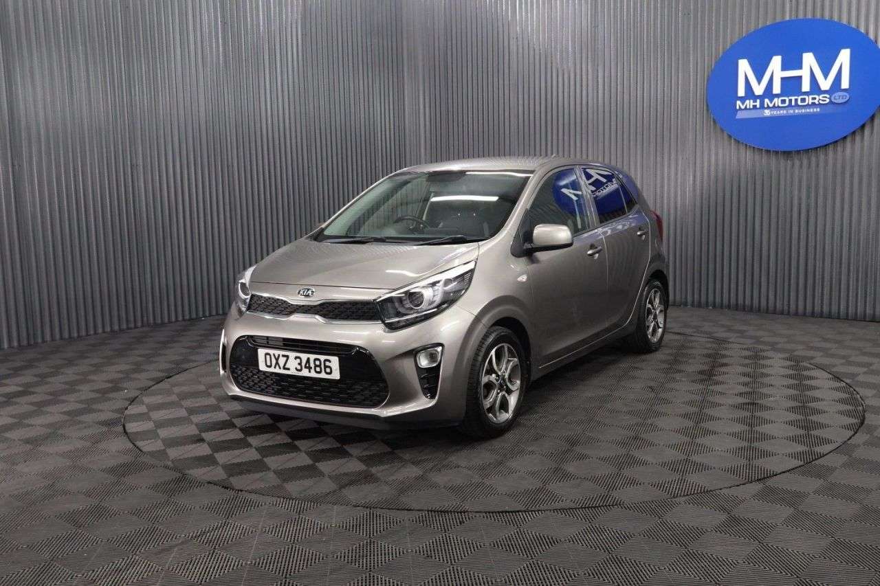 A 2020 KIA PICANTO 1.0 Titanium Edition Hatchback 5dr Petrol Manual Euro 6 (s/s) (66 bhp) LOW A 2020 KIA PICANTO 1.0 Titanium Edition Hatchback 5dr Petrol Manual Euro 6 (s/s) (66 bhp) LOW