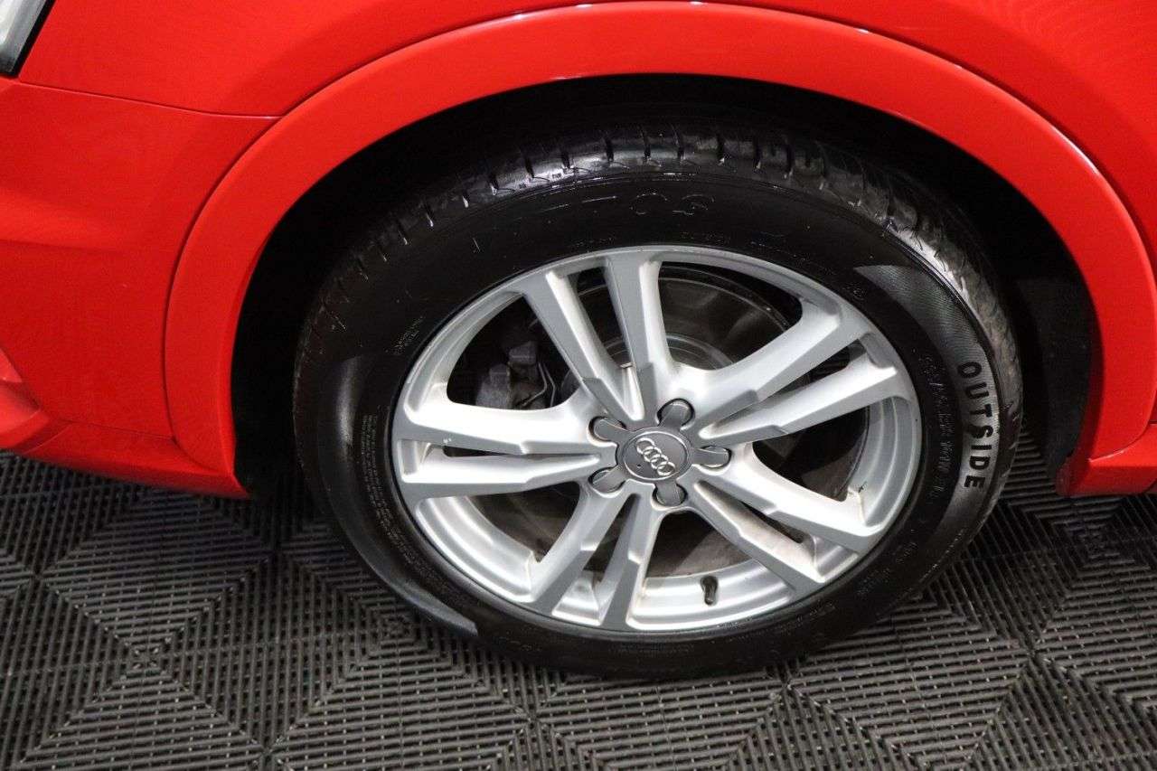 2017 AUDI Q3 2017 AUDI Q3