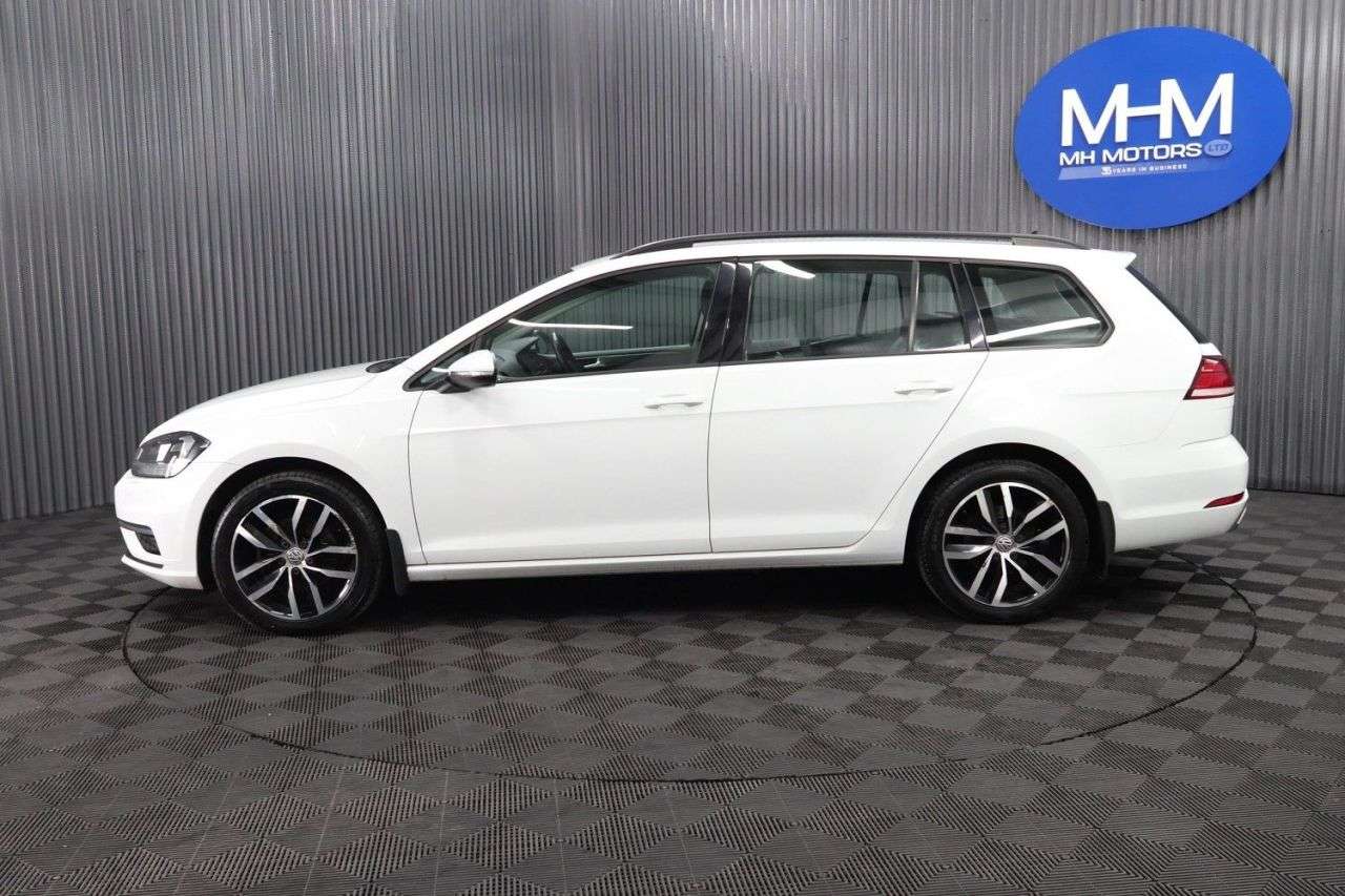2017 VOLKSWAGEN GOLF 2017 VOLKSWAGEN GOLF