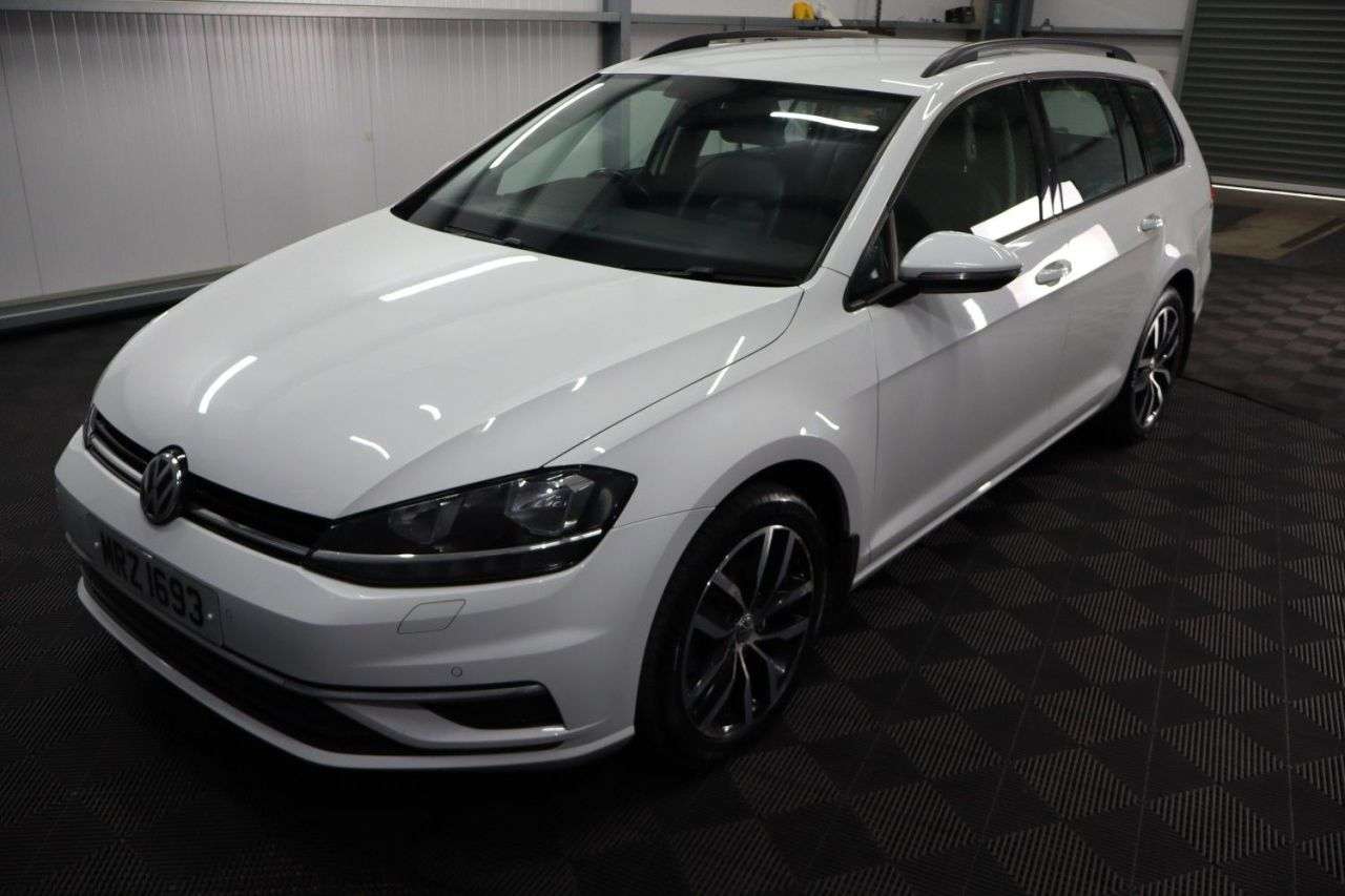 2017 VOLKSWAGEN GOLF 2017 VOLKSWAGEN GOLF