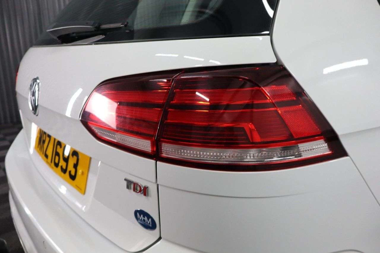 2017 VOLKSWAGEN GOLF 2017 VOLKSWAGEN GOLF