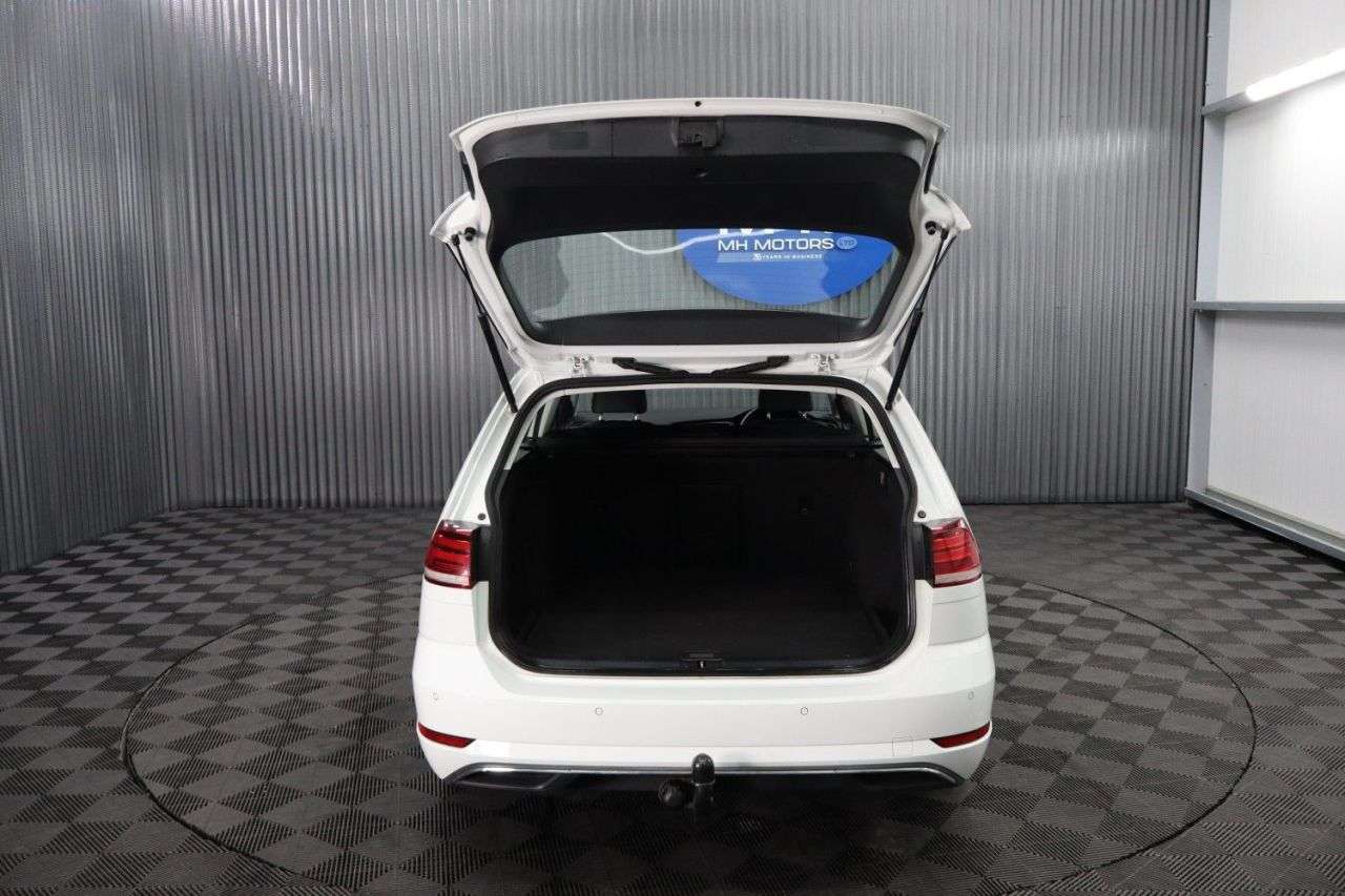 2017 VOLKSWAGEN GOLF 2017 VOLKSWAGEN GOLF