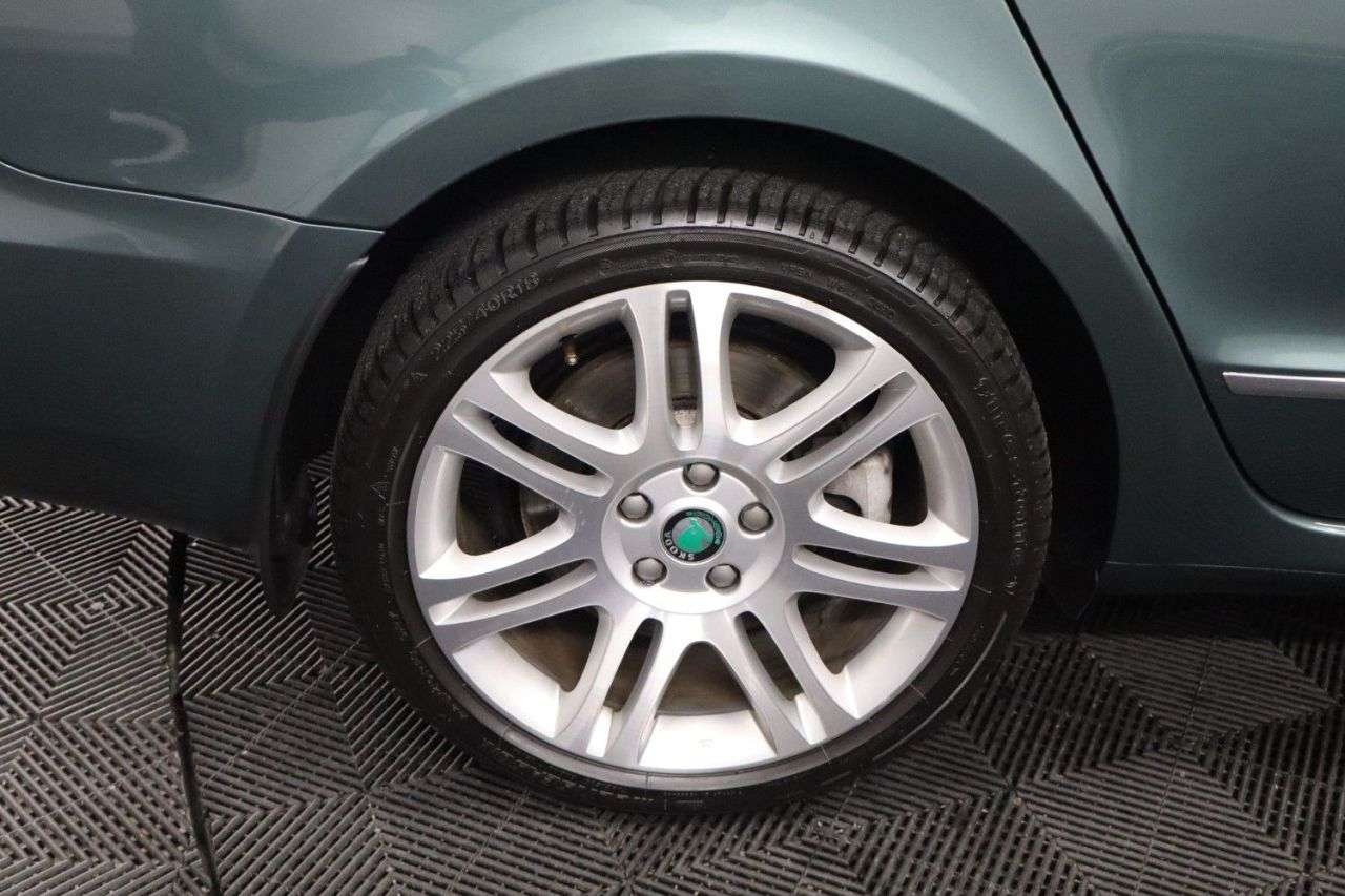 2012 SKODA SUPERB 2012 SKODA SUPERB