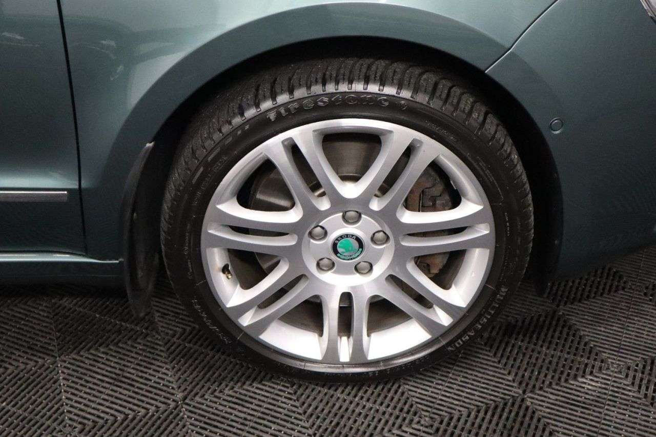 2012 SKODA SUPERB 2012 SKODA SUPERB