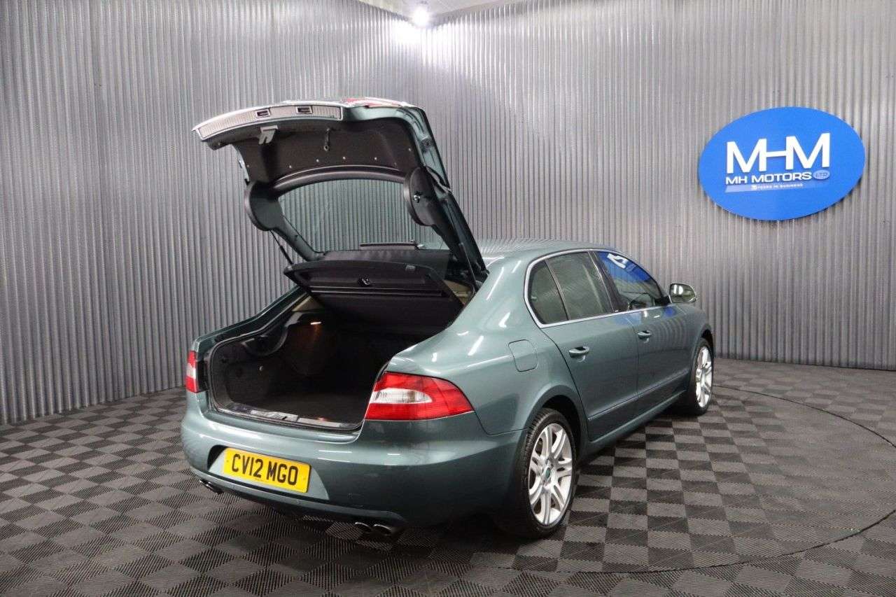 2012 SKODA SUPERB 2012 SKODA SUPERB