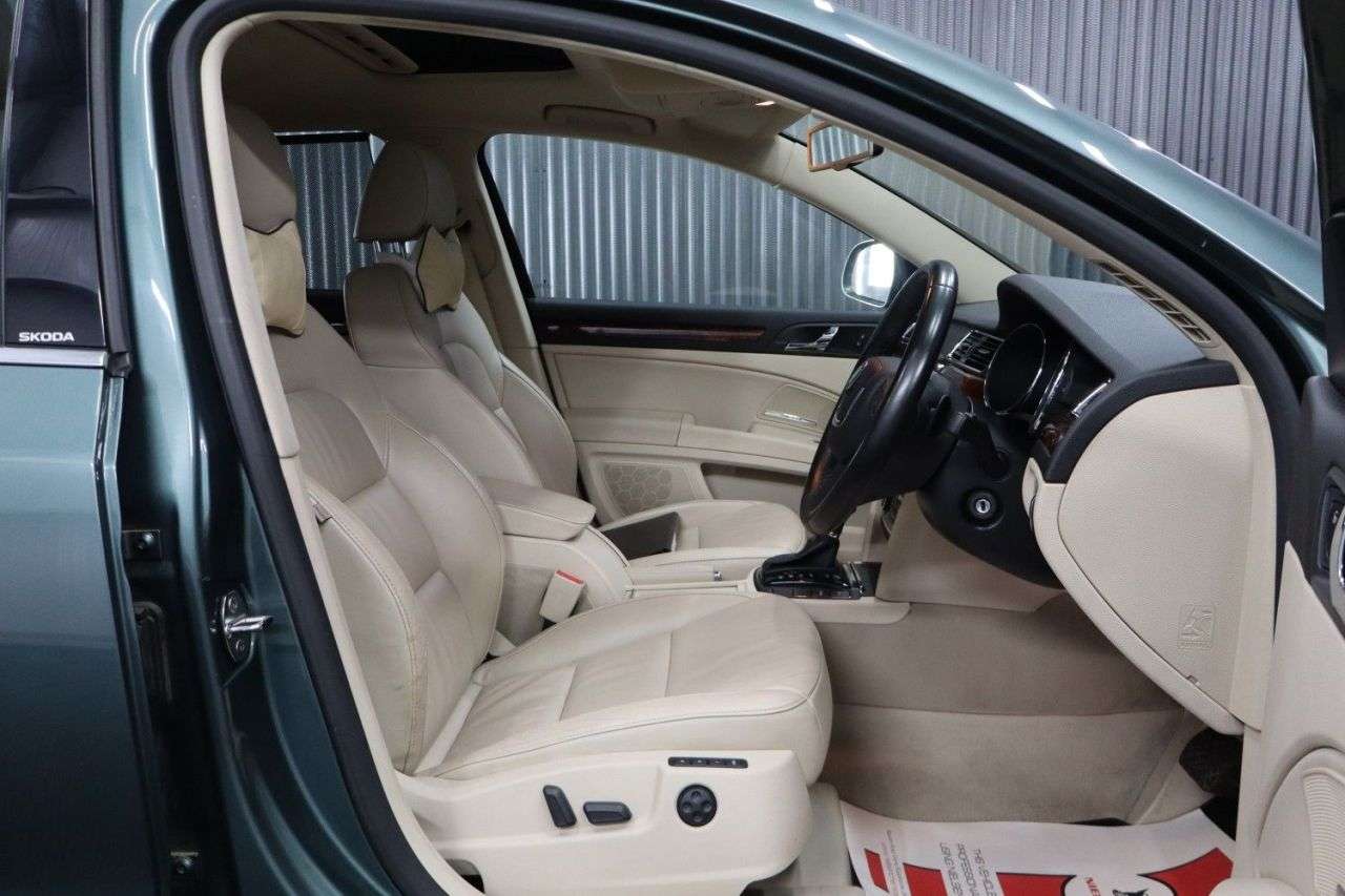 2012 SKODA SUPERB 2012 SKODA SUPERB