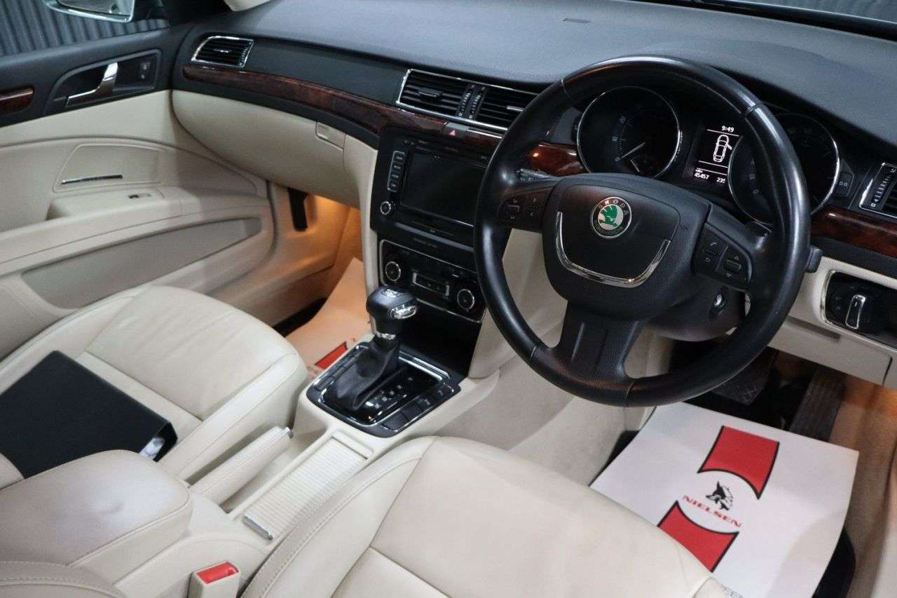 2012 SKODA SUPERB 2012 SKODA SUPERB