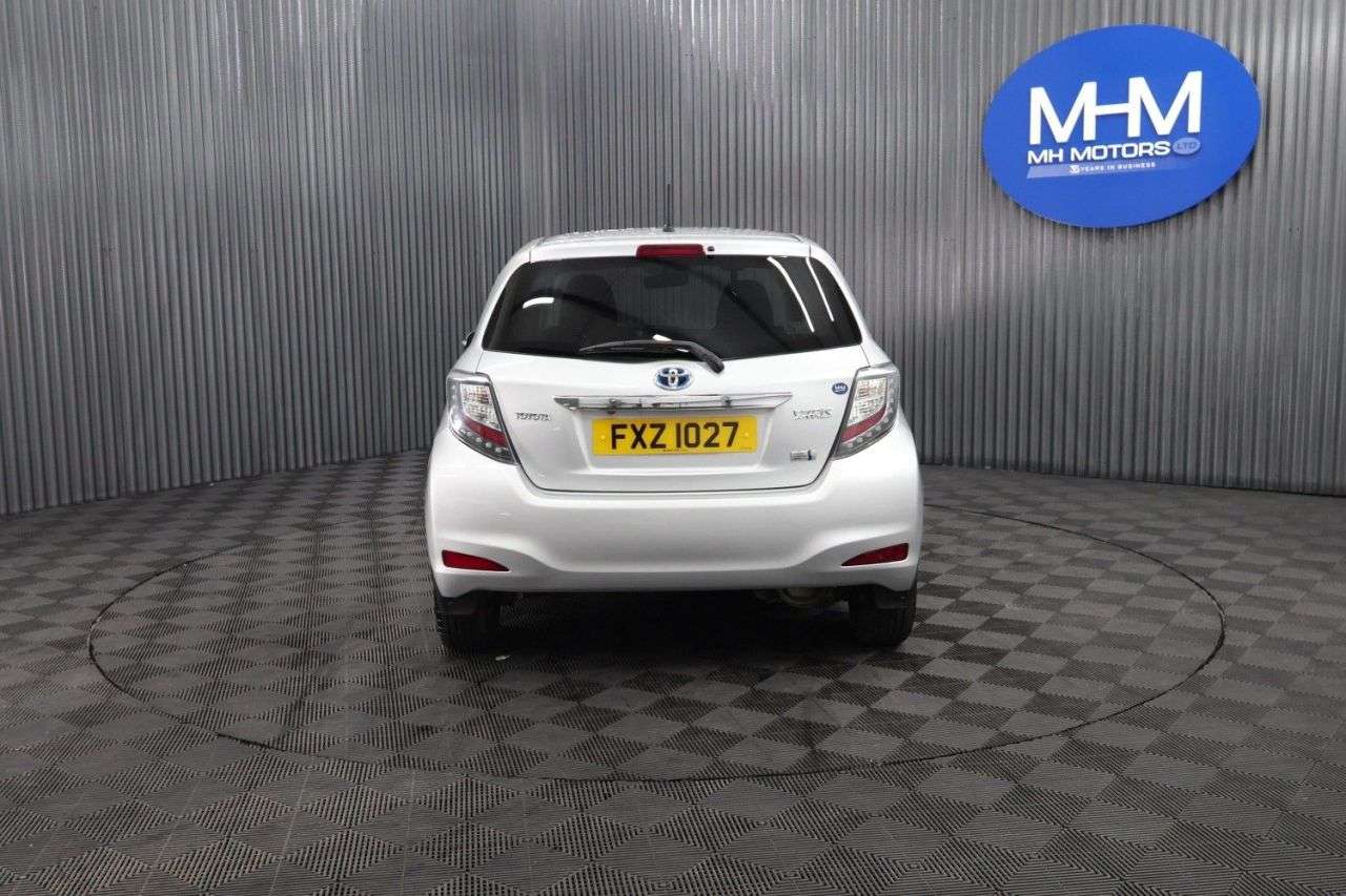 2013 TOYOTA YARIS 2013 TOYOTA YARIS