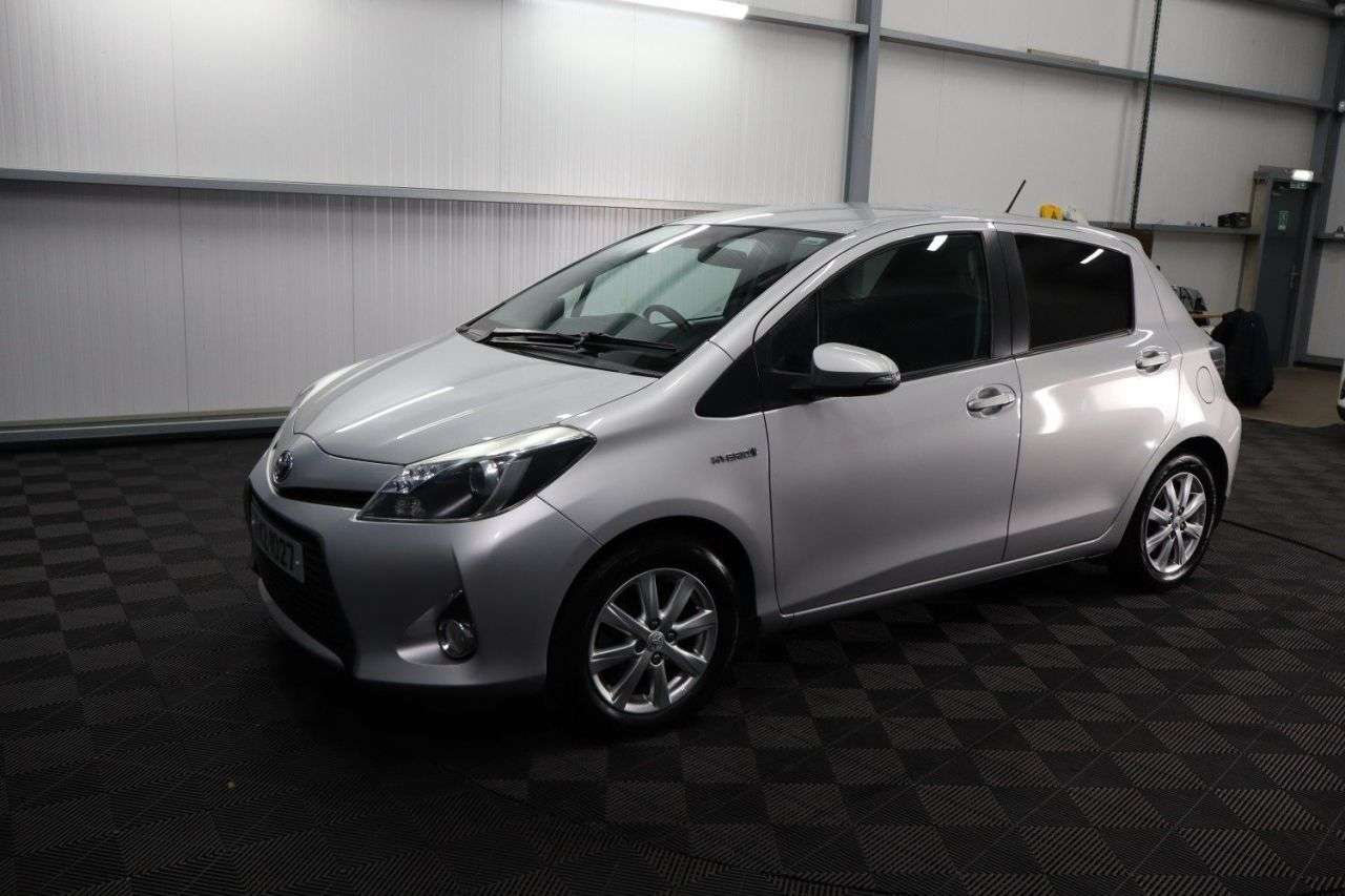 2013 TOYOTA YARIS 2013 TOYOTA YARIS