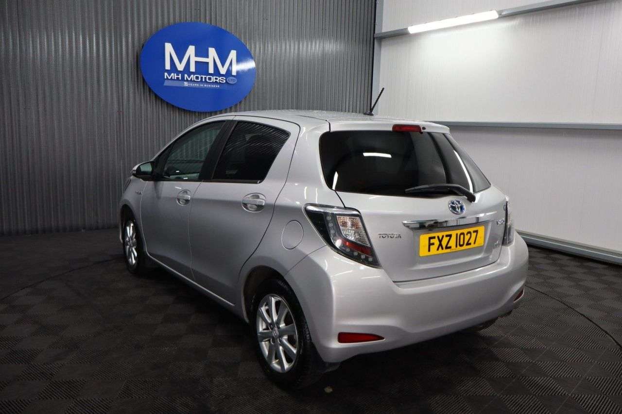 2013 TOYOTA YARIS 2013 TOYOTA YARIS