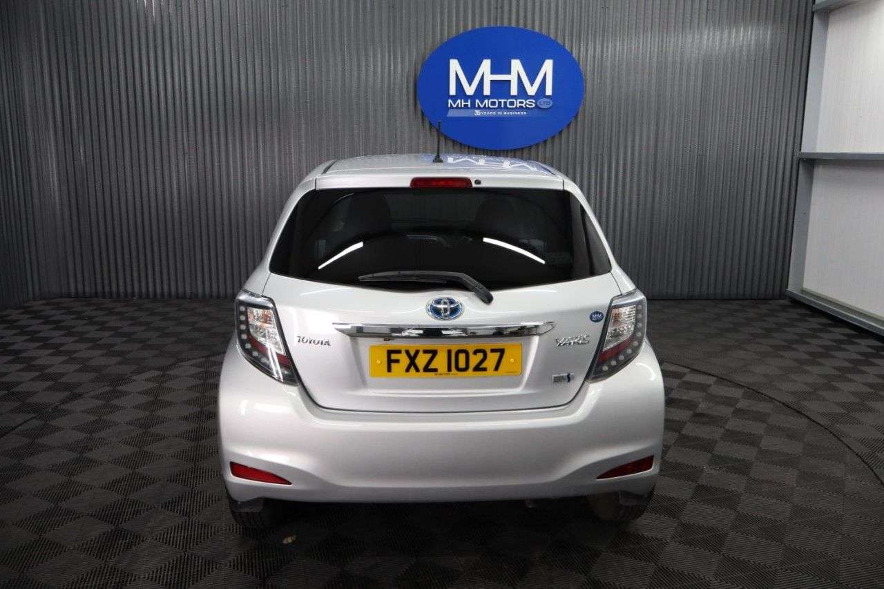 2013 TOYOTA YARIS 2013 TOYOTA YARIS