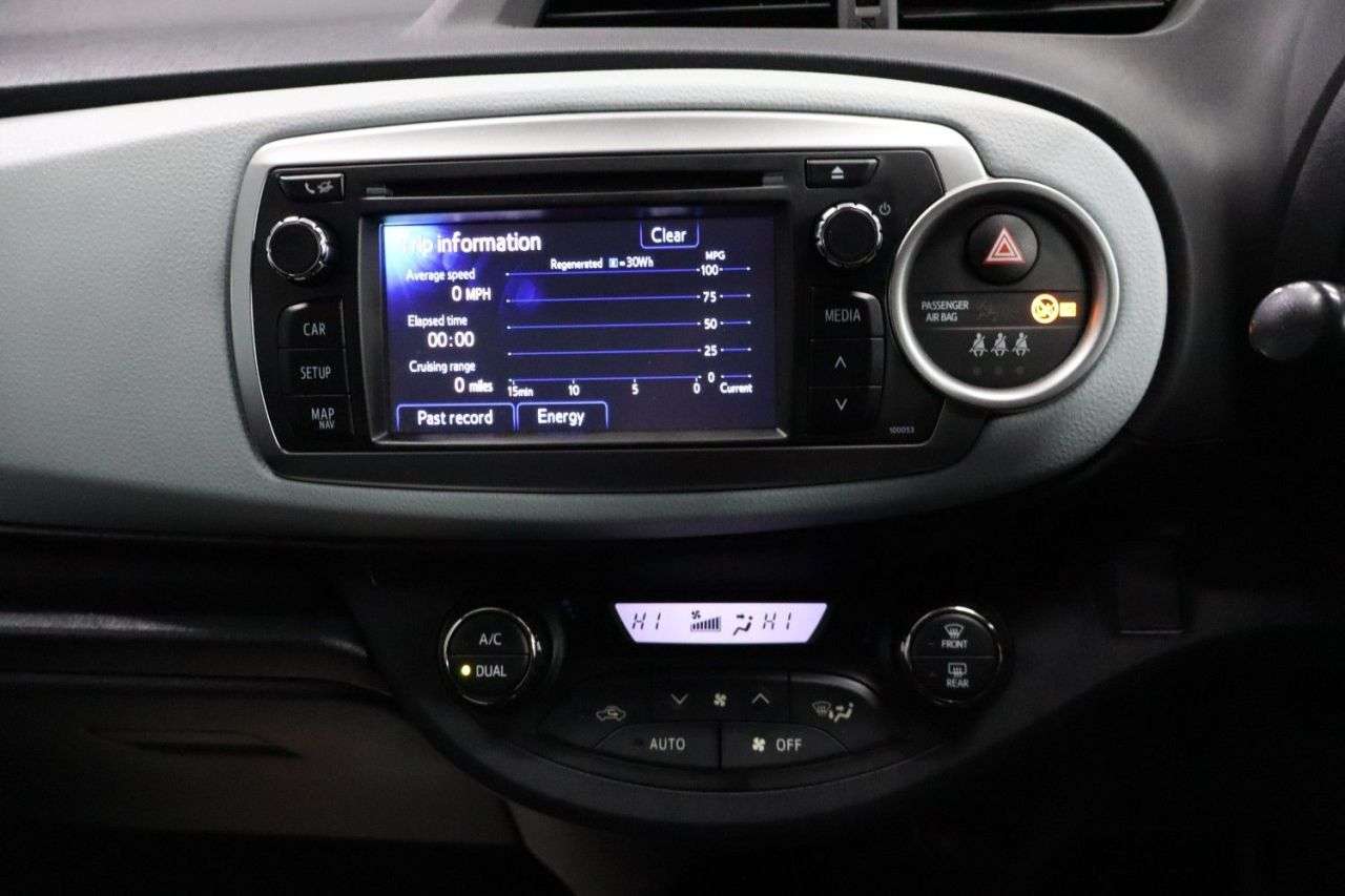 2013 TOYOTA YARIS 2013 TOYOTA YARIS