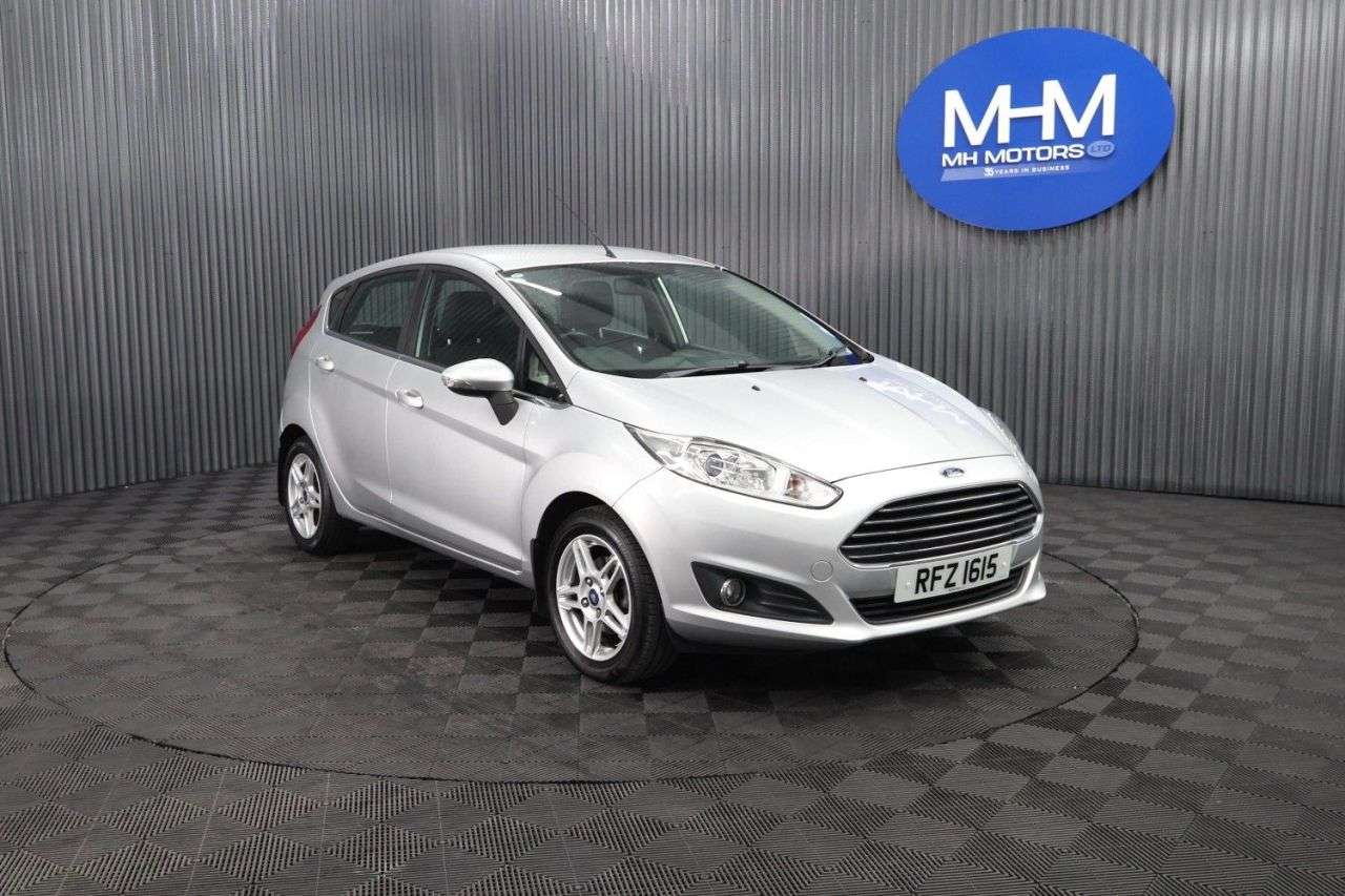 A 2014 FORD FIESTA 1.25 Zetec Hatchback 5dr Petrol Manual Euro 5 (82 ps) LOW ROAD TAX & LOW IN A 2014 FORD FIESTA 1.25 Zetec Hatchback 5dr Petrol Manual Euro 5 (82 ps) LOW ROAD TAX & LOW IN