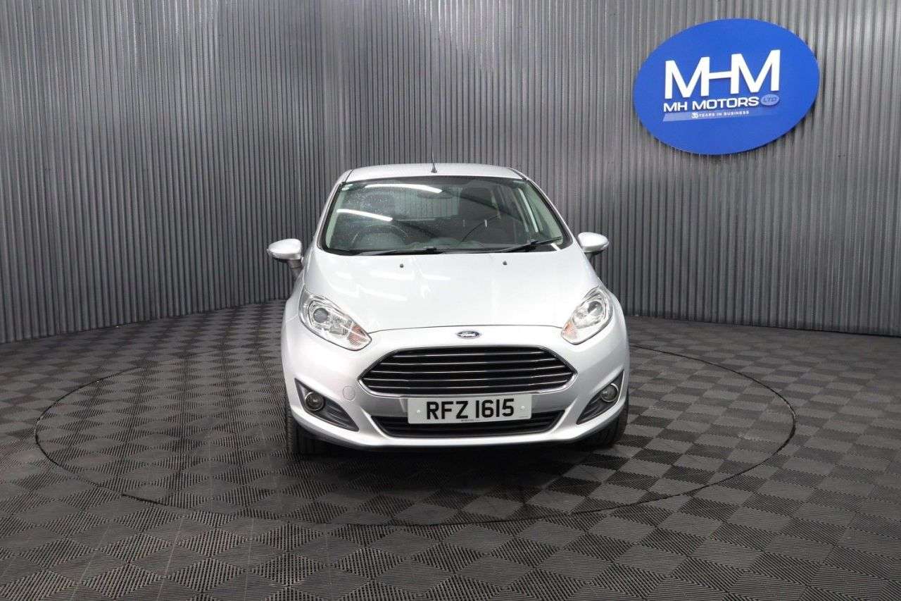 A 2014 FORD FIESTA 1.25 Zetec Hatchback 5dr Petrol Manual Euro 5 (82 ps) LOW ROAD TAX & LOW IN A 2014 FORD FIESTA 1.25 Zetec Hatchback 5dr Petrol Manual Euro 5 (82 ps) LOW ROAD TAX & LOW IN