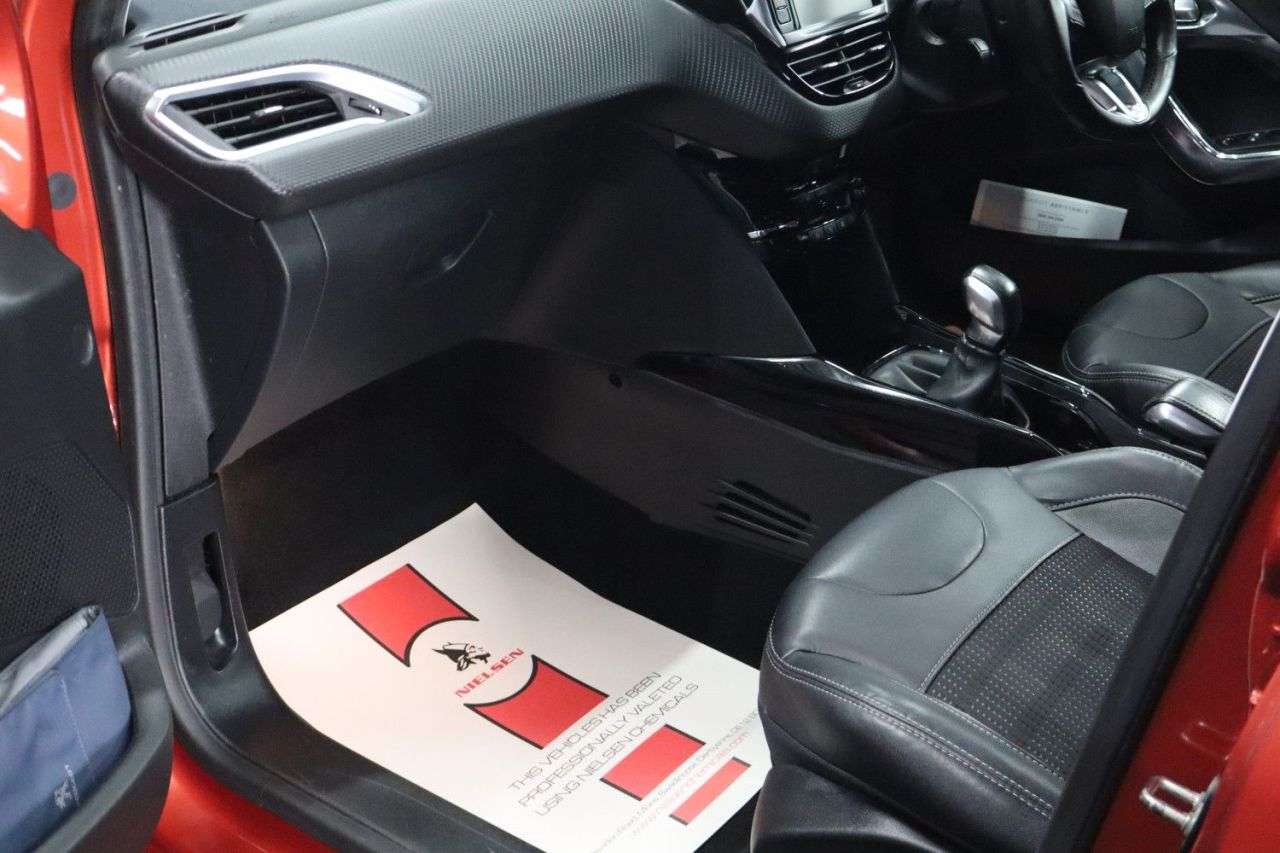 2015 PEUGEOT 2008 2015 PEUGEOT 2008