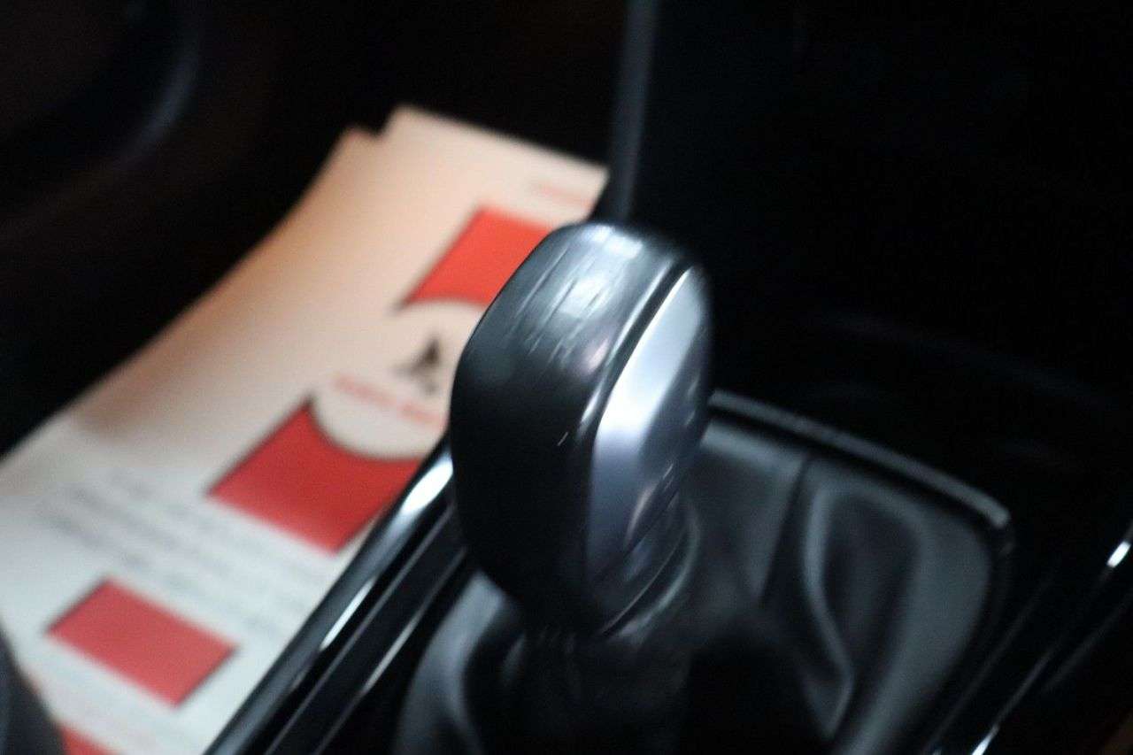 2015 PEUGEOT 2008 2015 PEUGEOT 2008