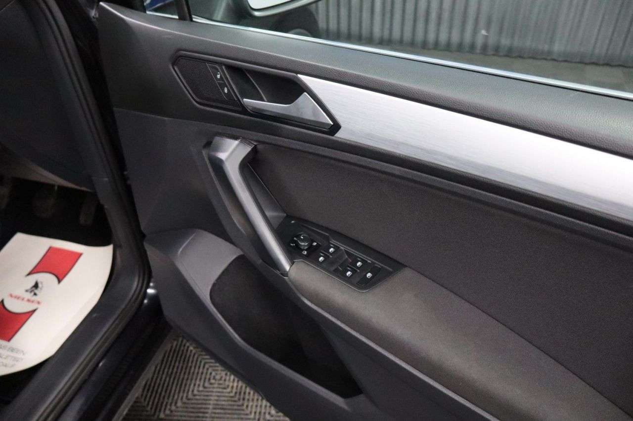 2019 VOLKSWAGEN TIGUAN 2019 VOLKSWAGEN TIGUAN
