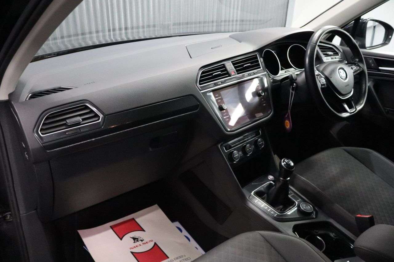 2019 VOLKSWAGEN TIGUAN 2019 VOLKSWAGEN TIGUAN