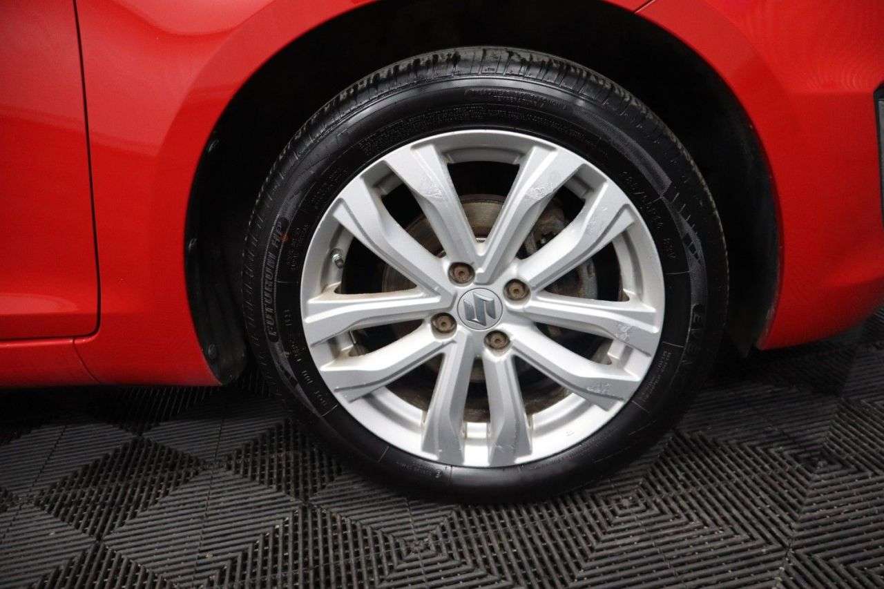 2016 SUZUKI SWIFT 2016 SUZUKI SWIFT