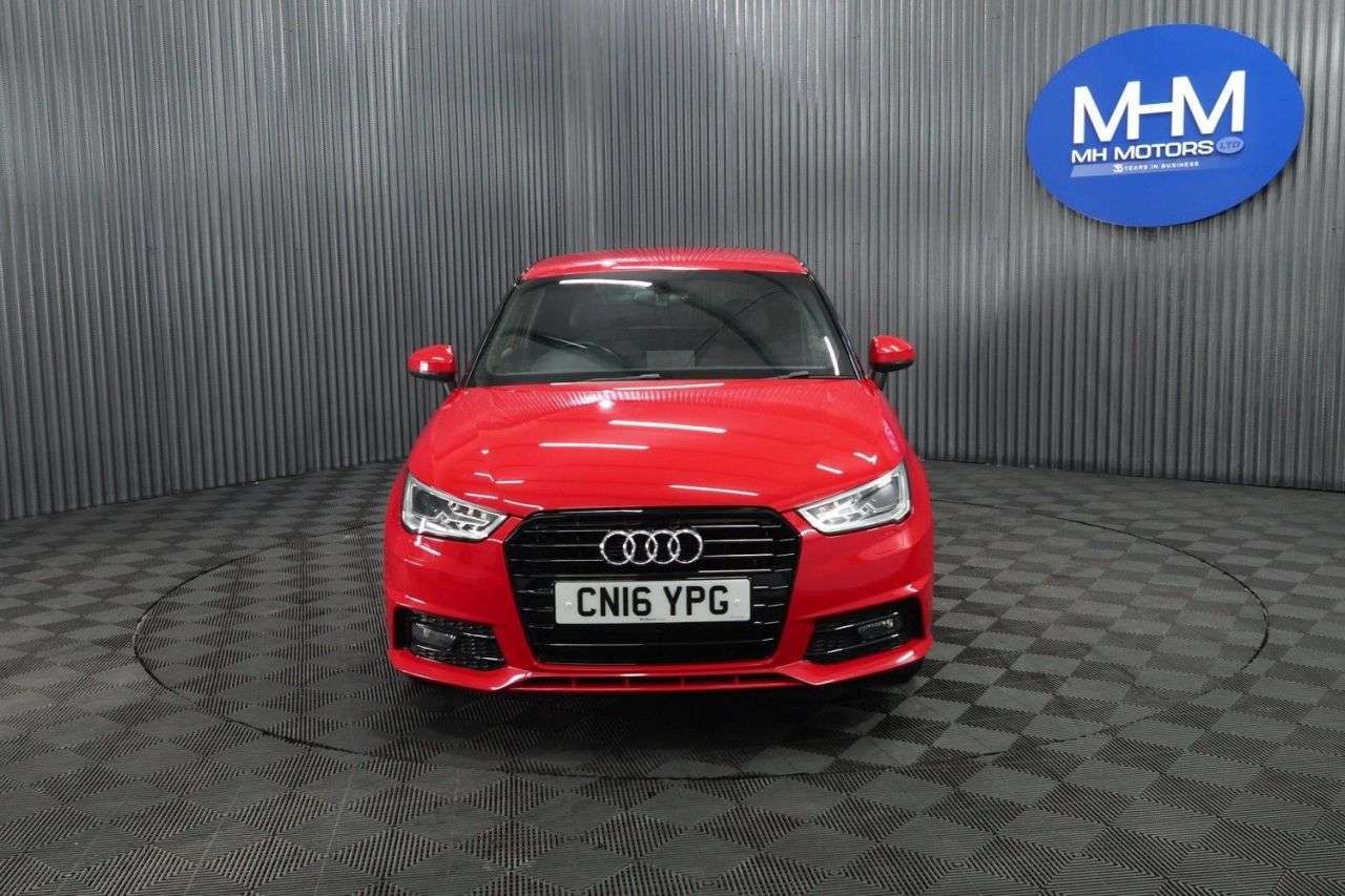A 2016 AUDI A1 1.6 TDI Black Edition Hatchback 3dr Diesel Manual Euro 6 (s/s) (116 ps) LON A 2016 AUDI A1 1.6 TDI Black Edition Hatchback 3dr Diesel Manual Euro 6 (s/s) (116 ps) LON