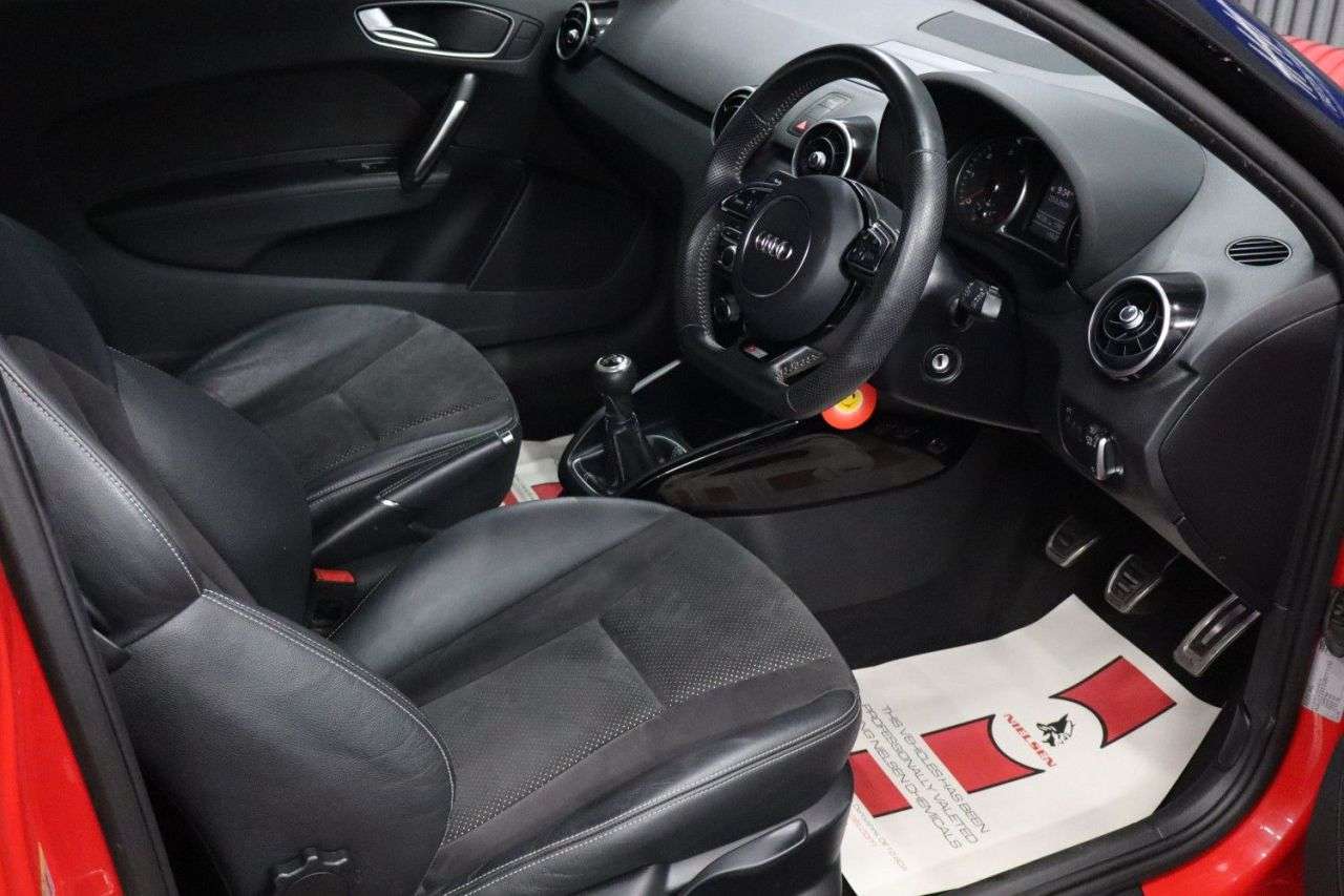 2016 AUDI A1 2016 AUDI A1