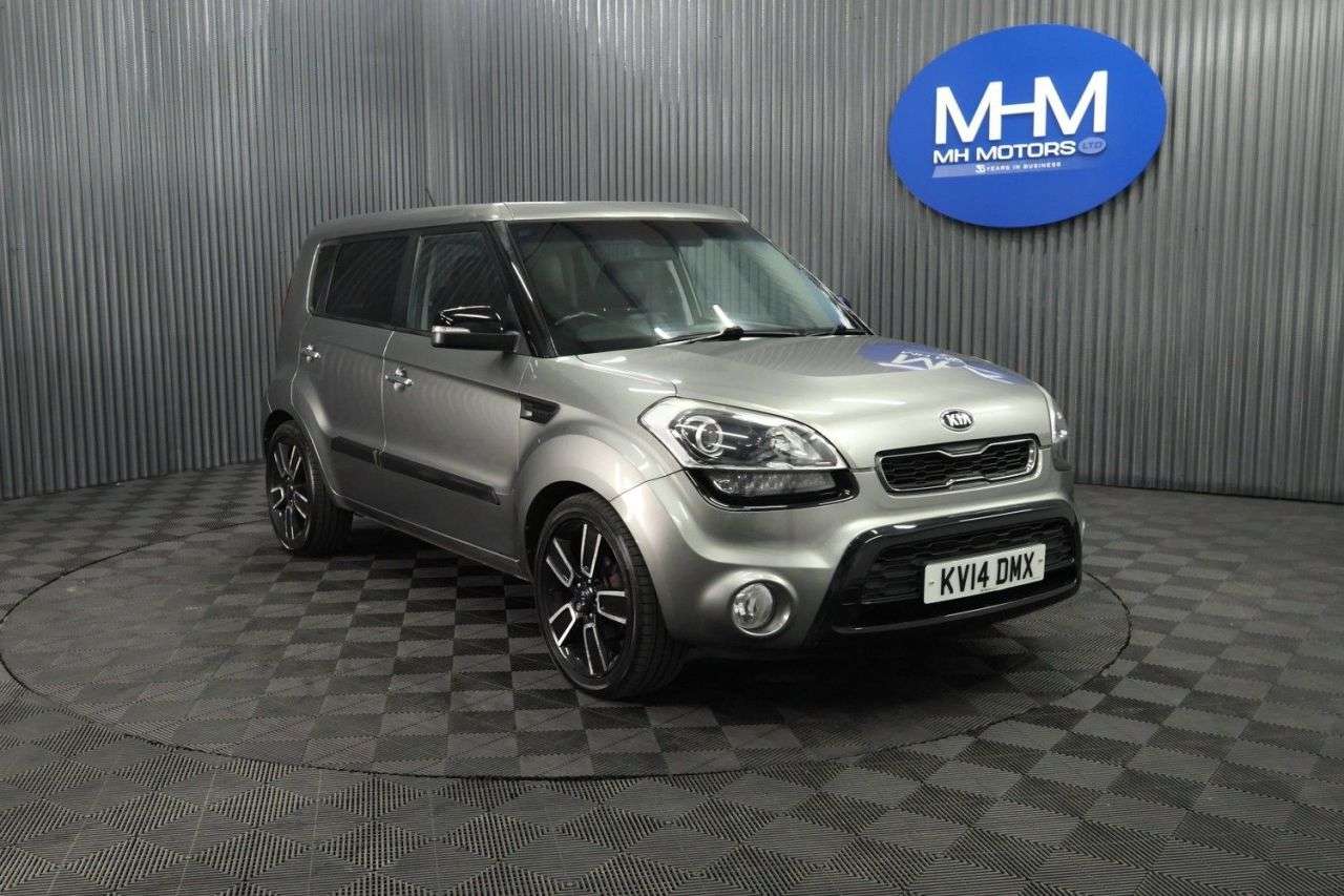 A 2014 KIA SOUL 1.6 CRDi Quantum SUV 5dr Diesel Auto Euro 5 (126 bhp) LONG MOT / GOOD SERVI A 2014 KIA SOUL 1.6 CRDi Quantum SUV 5dr Diesel Auto Euro 5 (126 bhp) LONG MOT / GOOD SERVI