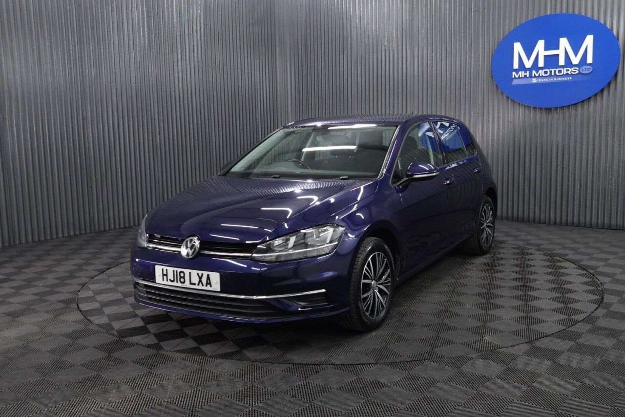 A 2018 VOLKSWAGEN GOLF 1.6 TDI SE Nav Hatchback 5dr Diesel Manual Euro 6 (s/s) (115 ps) LONG MOT / A 2018 VOLKSWAGEN GOLF 1.6 TDI SE Nav Hatchback 5dr Diesel Manual Euro 6 (s/s) (115 ps) LONG MOT /