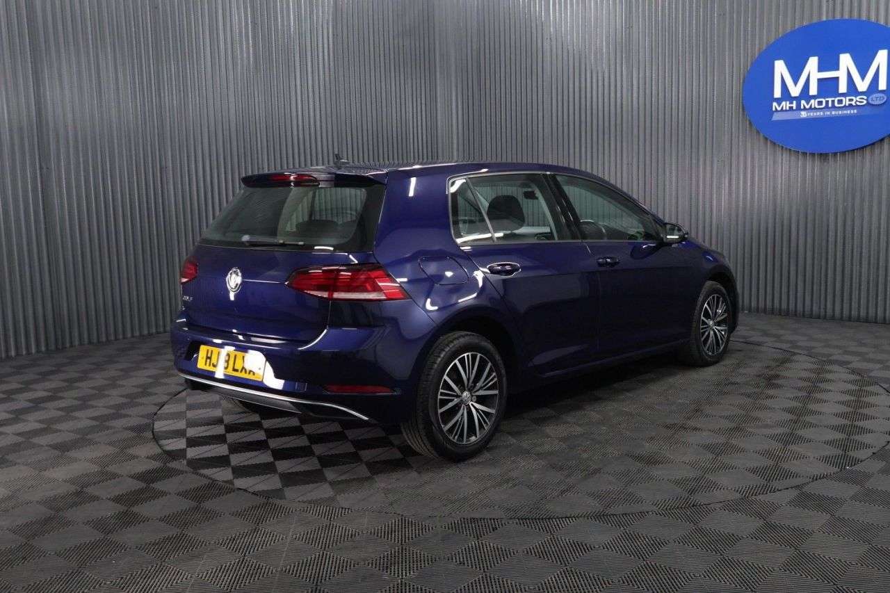 2018 VOLKSWAGEN GOLF 2018 VOLKSWAGEN GOLF