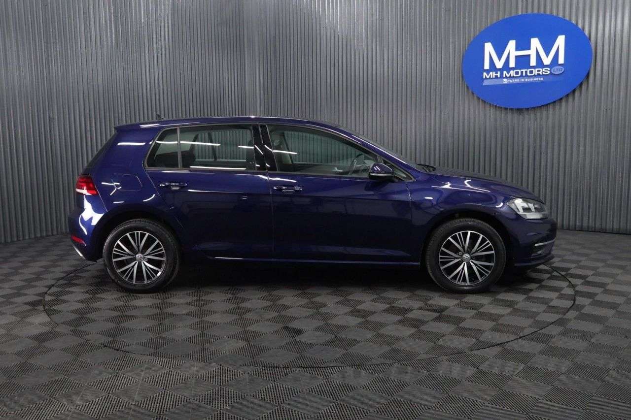 2018 VOLKSWAGEN GOLF 2018 VOLKSWAGEN GOLF