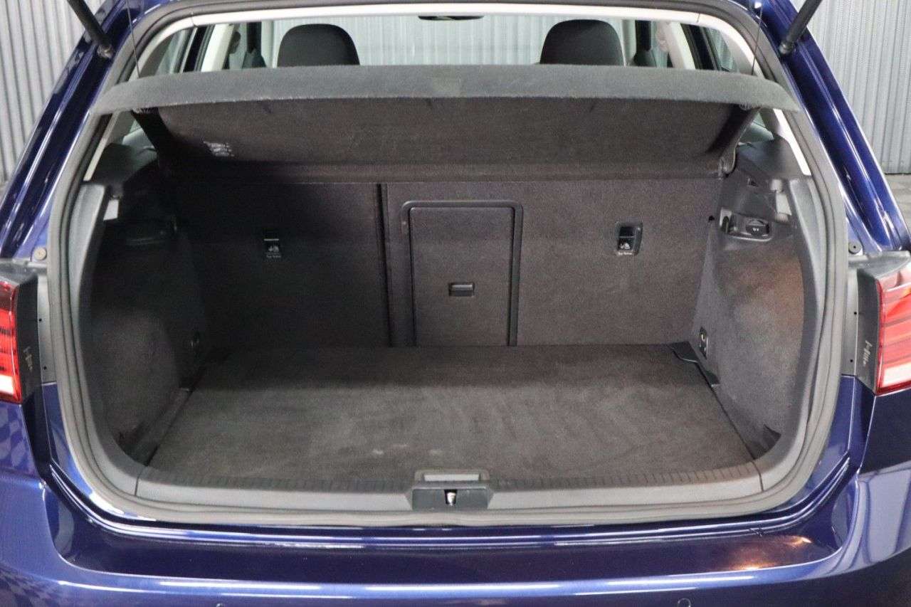 2018 VOLKSWAGEN GOLF 2018 VOLKSWAGEN GOLF