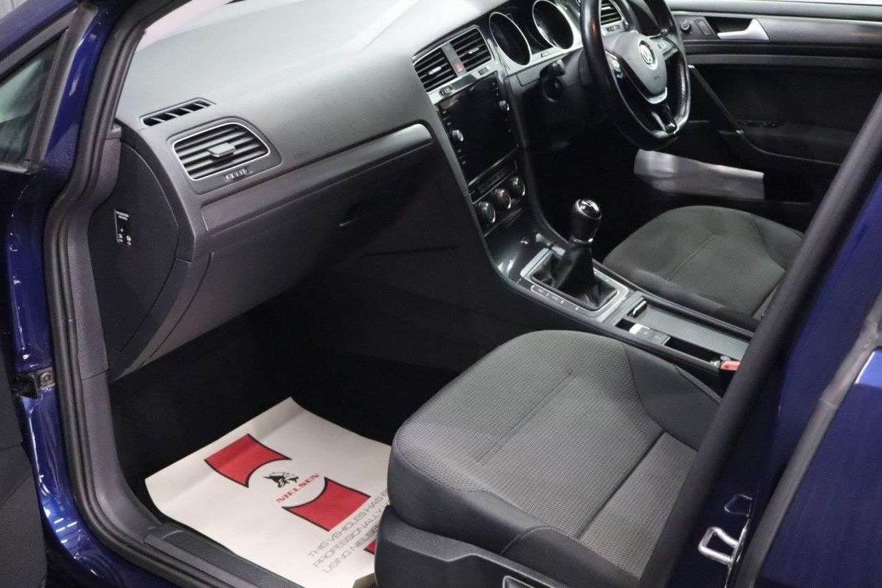 2018 VOLKSWAGEN GOLF 2018 VOLKSWAGEN GOLF