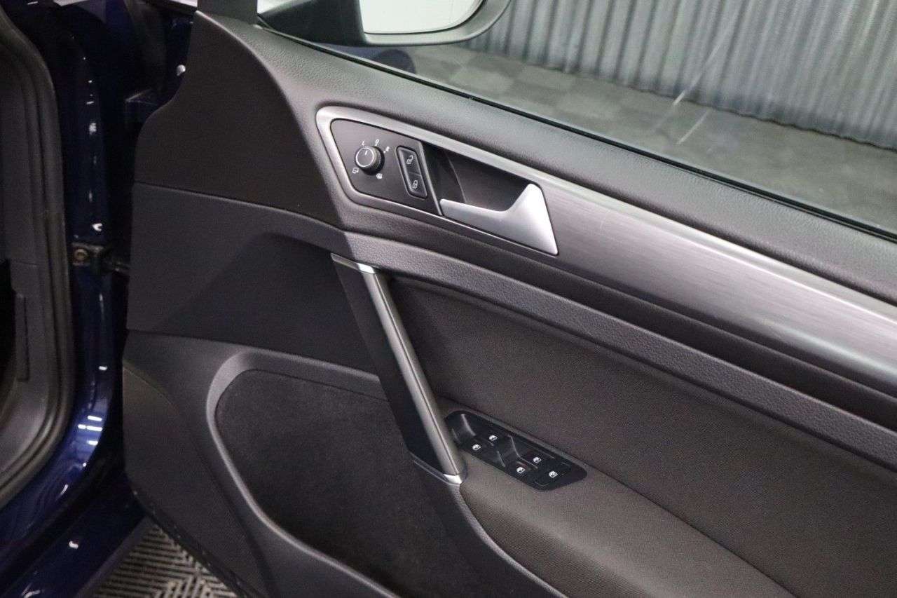 2018 VOLKSWAGEN GOLF 2018 VOLKSWAGEN GOLF
