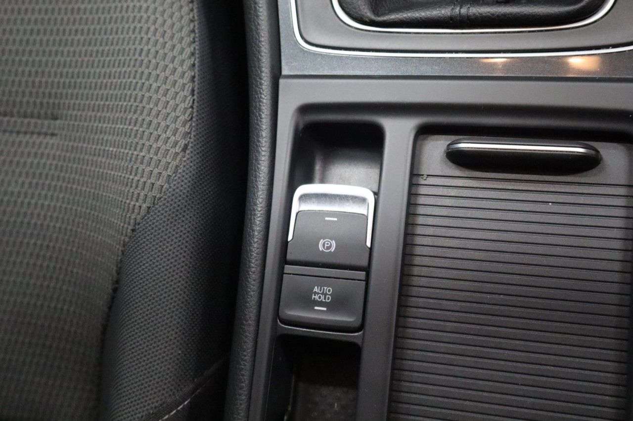 2018 VOLKSWAGEN GOLF 2018 VOLKSWAGEN GOLF