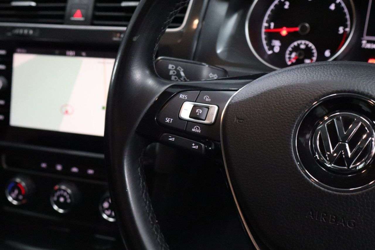 2018 VOLKSWAGEN GOLF 2018 VOLKSWAGEN GOLF
