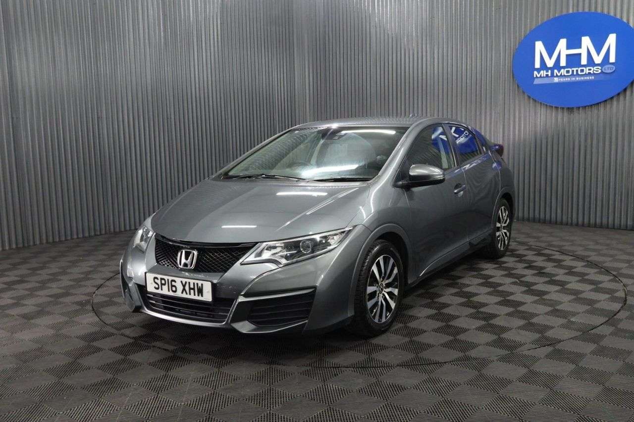 A 2016 HONDA CIVIC 1.4 i-VTEC S Hatchback 5dr Petrol Manual Euro 6 (s/s) (100 ps) LOW INSURANC A 2016 HONDA CIVIC 1.4 i-VTEC S Hatchback 5dr Petrol Manual Euro 6 (s/s) (100 ps) LOW INSURANC