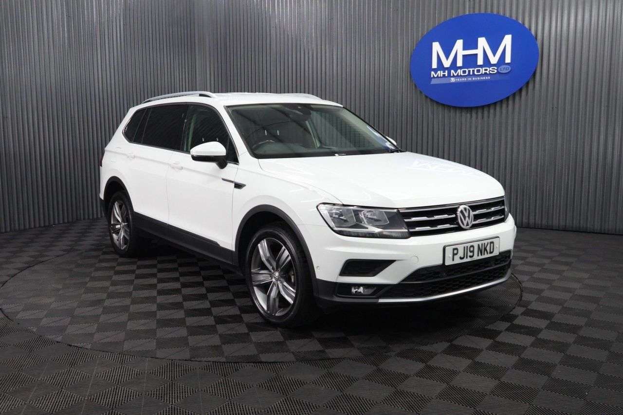 A 2019 VOLKSWAGEN TIGUAN ALLSPACE 2.0 TDI SE Nav SUV 5dr Diesel Manual Euro 6 (s/s) (150 ps) LONG MOT / SPACI A 2019 VOLKSWAGEN TIGUAN ALLSPACE 2.0 TDI SE Nav SUV 5dr Diesel Manual Euro 6 (s/s) (150 ps) LONG MOT / SPACI
