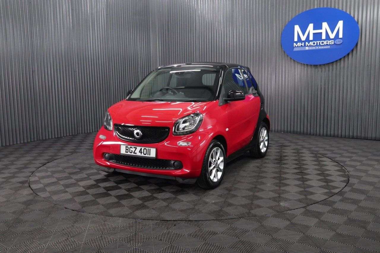 A 2016 SMART FORTWO 1.0 Passion Cabriolet 2dr Petrol Twinamic Euro 6 (s/s) (71 ps) LOW MILEAGE A 2016 SMART FORTWO 1.0 Passion Cabriolet 2dr Petrol Twinamic Euro 6 (s/s) (71 ps) LOW MILEAGE