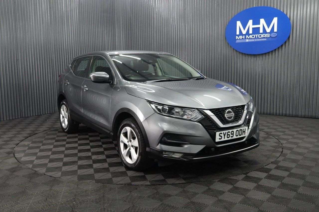 A 2019 NISSAN QASHQAI 1.5 dCi Acenta Premium SUV 5dr Diesel Manual Euro 6 (s/s) (115 ps) LONG MOT A 2019 NISSAN QASHQAI 1.5 dCi Acenta Premium SUV 5dr Diesel Manual Euro 6 (s/s) (115 ps) LONG MOT